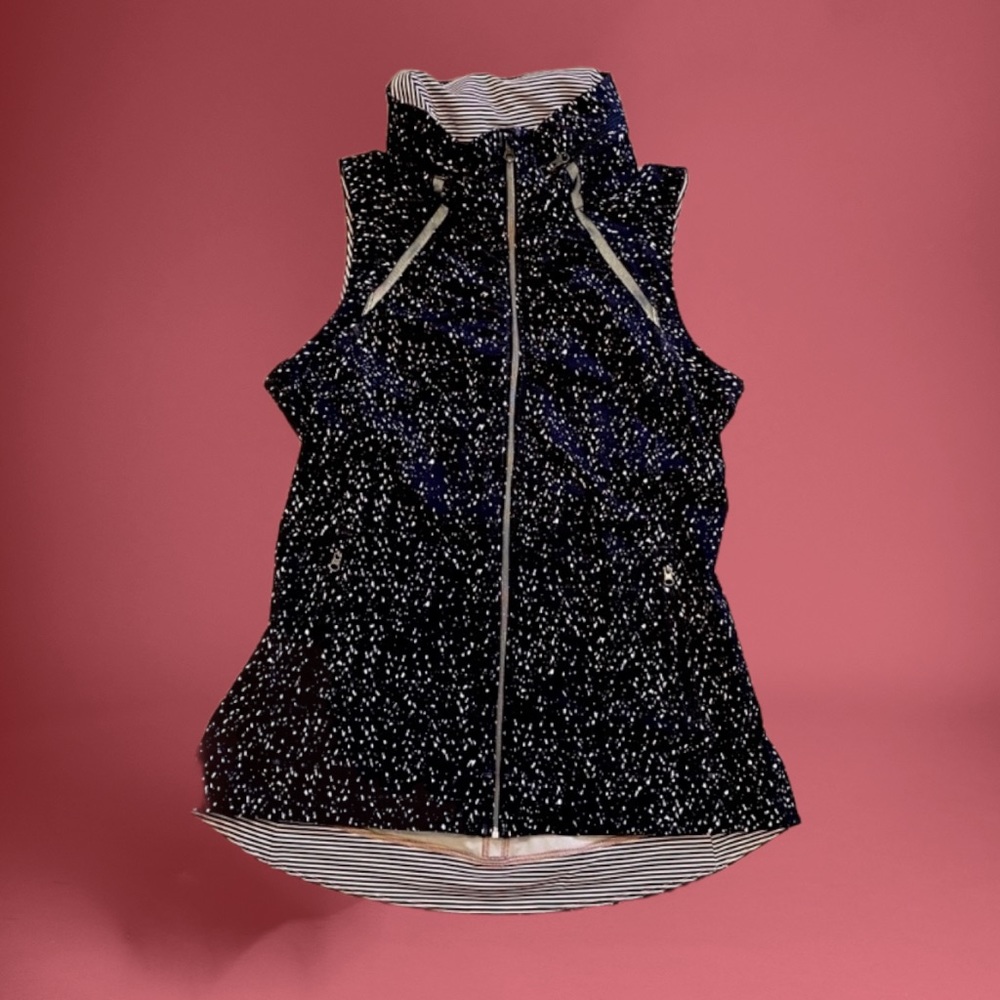 Lululemon Packable Hood Vest Size 8 NWOT